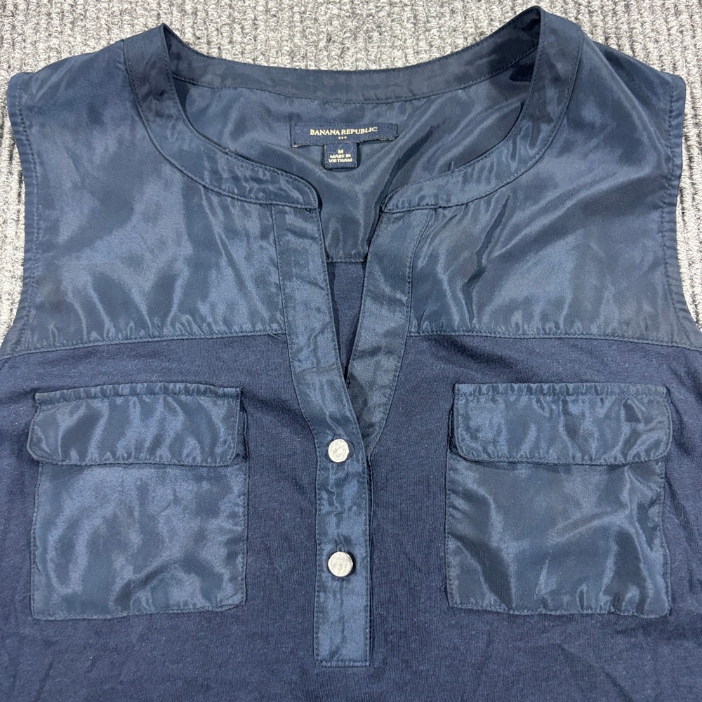 Banana Republic Sleeveless Top Women‎ Size M Navy Blue Mixed Media Satin Trim